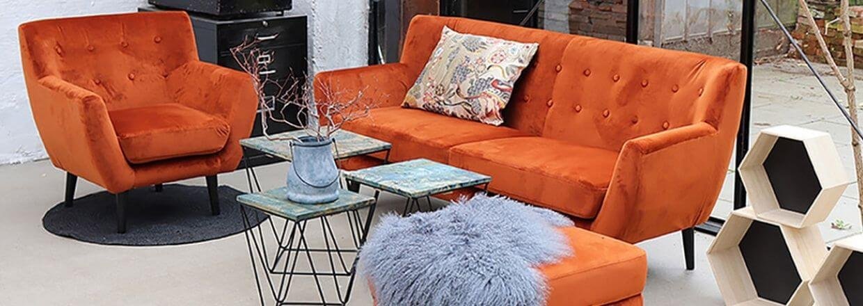 Sådan rengør du din veloursofa!