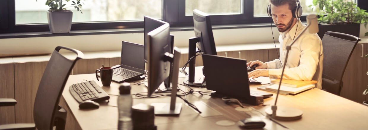 10 sprøde tips til et godt arbejdsmiljø på kontoret