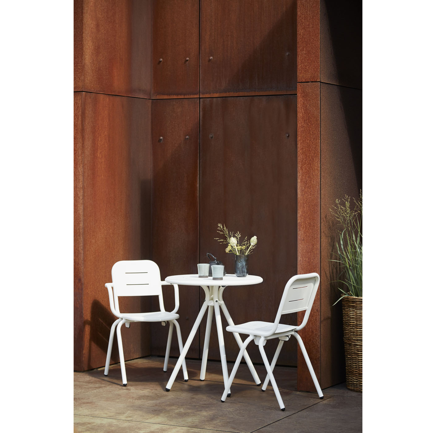 Woud Woud Ray Cafébord - Hvid Aluminium, Rund (Ø65) Havemøbler