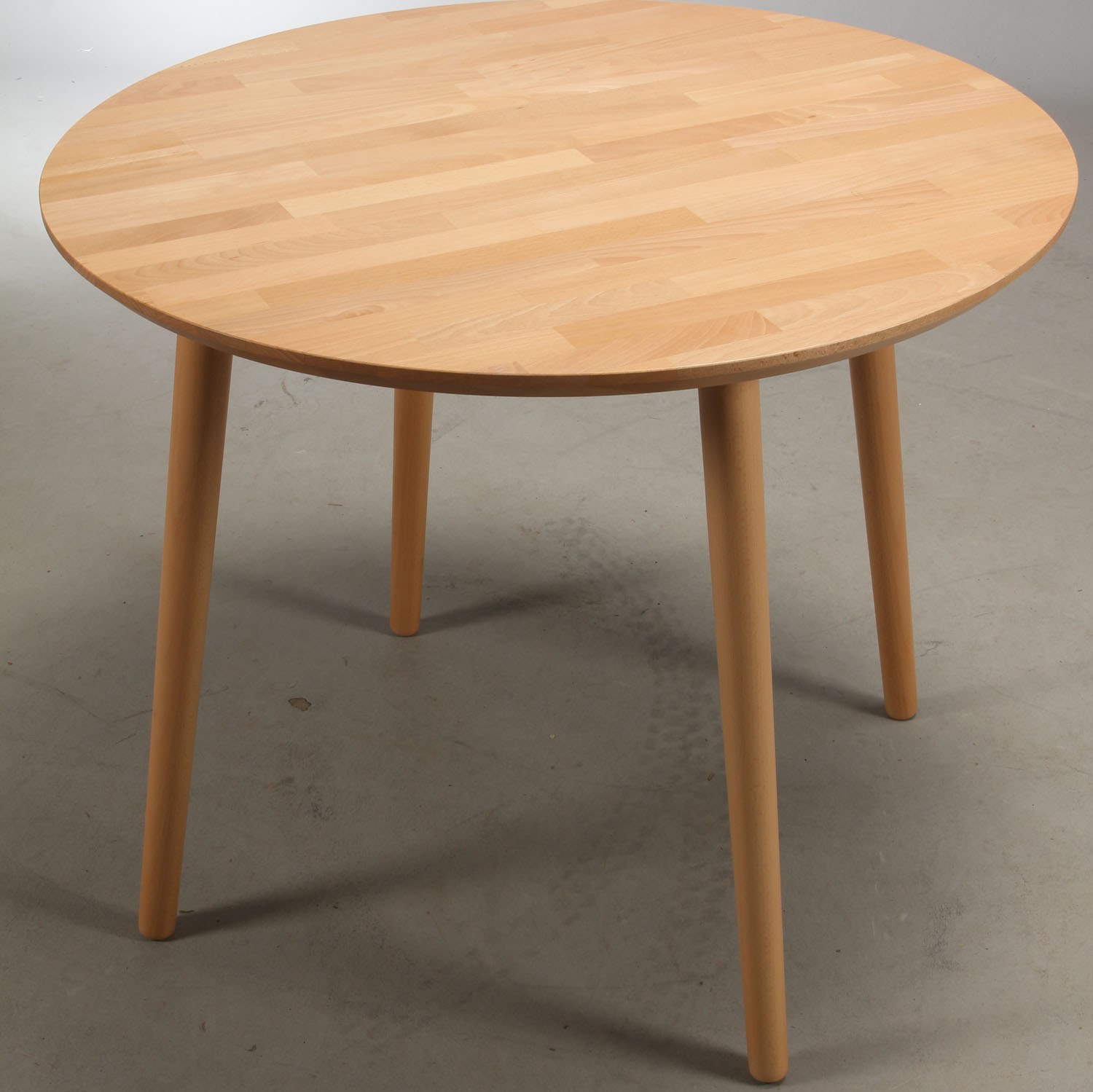 Furbo spisebord, massiv bøg, ø 90 cm. spiseborde bobo Spisebord 90 cm bred