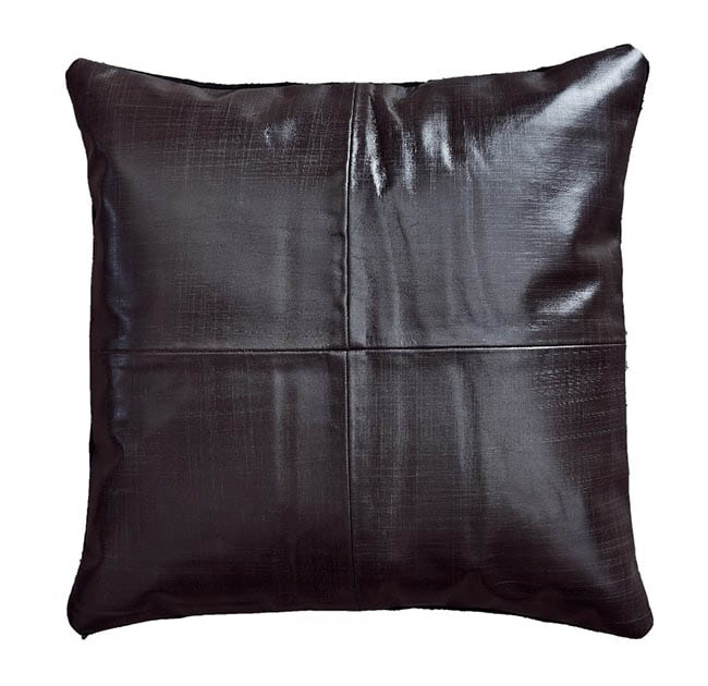 FUHRHOME Rabat håndlavet pude, mørkebrun læder (45x45) - Unika Billede af FUHRHOME Rabat håndlavet pude, mørkebrun læder (45x45) - Unika