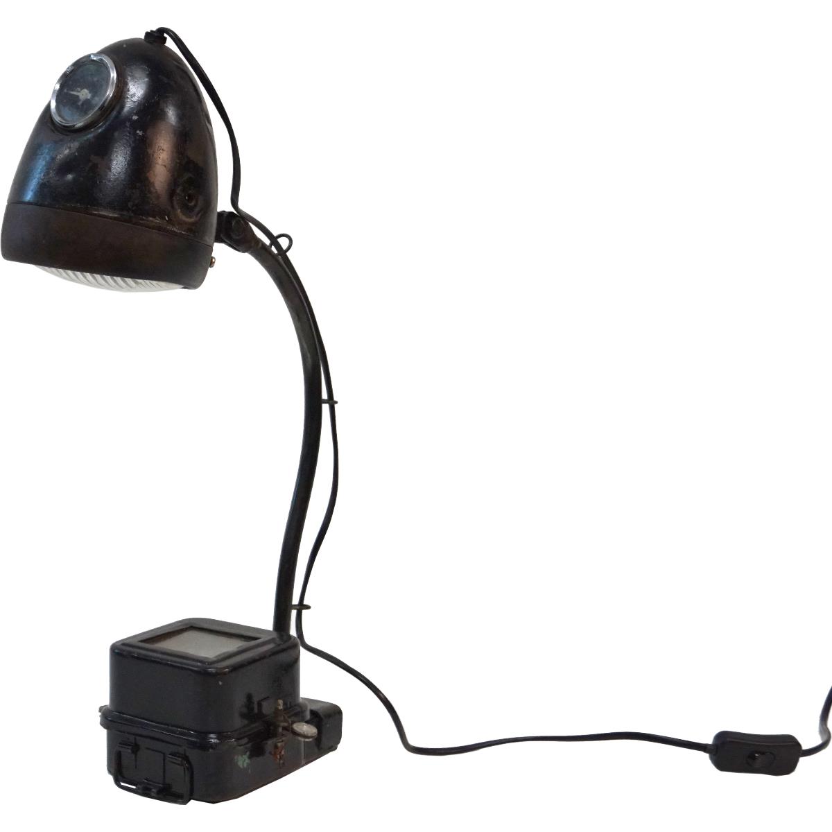 Trademark Living Bordlampe Af Gamle Knallertdele - Sort Jern M. Patina